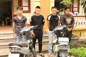 Bốc đầu xe câu like, nhóm thanh niên bị phạt 'đẹp'