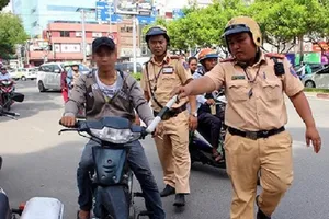 Cục CSGT cảnh báo tội phạm lừa đảo nộp phạt vi phạm giao thông