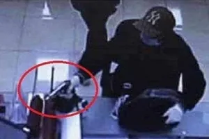 Kẻ cướp ngân hàng ở Hà Nội đầu thú ở Quảng Ninh 