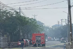 Cháy khủng khiếp ở Hà Nội, 3 người tử vong