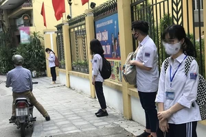 Công an cảnh báo về người đàn ông bí ẩn ở cổng các trường học