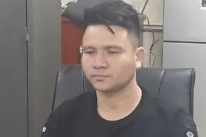 Siêu trộm 4 lệnh truy nã khoắng cả chục tỉ của các tiệm vàng