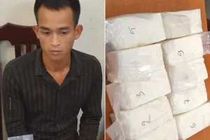 Bắt thanh niên mang bao tải ma túy ở cao tốc Láng - Hòa Lạc