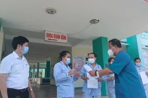 4 bệnh nhân COVID-19 đầu tiên tại tâm dịch Đà Nẵng khỏi bệnh