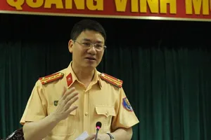 Bộ Công an: CSGT bụng quá to sẽ không được ra đường xử phạt