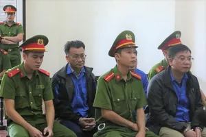 Cựu thượng tá công an kháng cáo vụ gian lận điểm ở Hòa Bình