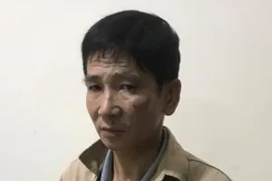 Thấy cảnh sát đặc nhiệm, nhét ma túy vào miệng nuốt