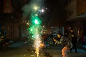 Mới: Người dân được bắn pháo hoa dịp lễ, tết, sinh nhật...