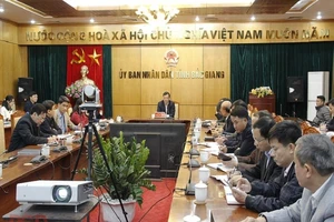 Bắc Ninh: Học sinh nghỉ, dân ra khỏi nhà phải đeo khẩu trang