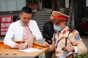 Cục trưởng CSGT: Giảm tối đa cán bộ ra đường làm nhiệm vụ