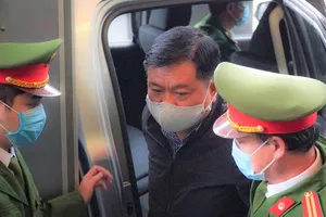 Ông Đinh La Thăng bị Viện kiểm sát đề nghị phạt 12-13 năm tù