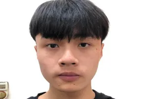 Mai Quý Mạnh tại cơ quan công an