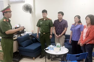 Bắt 1 tổng giám đốc vụ gian lận thiết bị y tế ở Sơn La