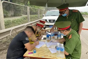 Phát hiện 4 tài xế ‘dính’ ma túy và nồng độ cồn trên cao tốc