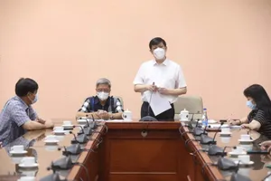 Việt Nam cử 35 chuyên gia ‘tinh nhuệ’ giúp Lào chống COVID-19