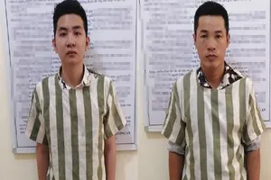 Dùng ảnh ‘nóng’ ép bạn gái cũ ký hợp đồng tình dục 