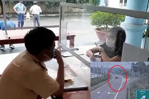 Nữ tài xế đi ngược chiều 20m, bị phạt 17 triệu và tước bằng lái 6 tháng