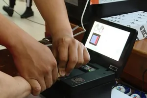 Khuyết tật bàn tay thì có làm được CCCD gắn chip?