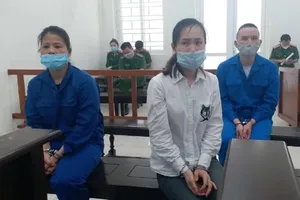 Chồng lãnh án tử hình, vợ lãnh án chung thân vì buôn hàng cấm