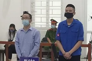 Công ty phá sản, cựu giám đốc cầm súng đi cướp ngân hàng