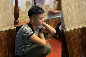 Trùm ma túy lắp 8 camera, nuôi 3 con chó dữ để cảnh giới