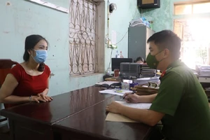 Bắt khẩn cấp 1 ‘bà trùm’ tín dụng đen