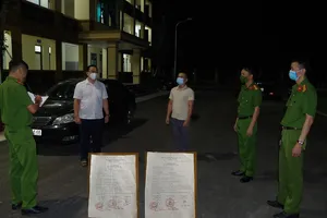 Bị bắt vì giả chữ ký chủ tịch xã để làm giấy đi đường