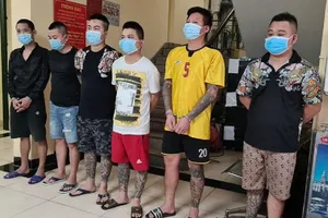 Bắt ‘ông trùm’ tín dụng đen ném chất bẩn khủng bố gia đình con nợ