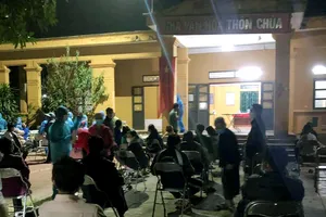 1 xã có hơn 80 ca COVID-19, huyện yêu cầu người dân hạn chế ra khỏi nhà