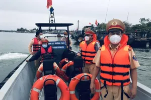 Cục CSGT Bộ Công an chỉ đạo ‘nóng’ sau vụ chìm ca nô ngoài biển Cửa Đại