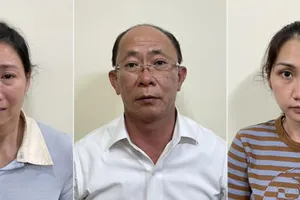 Cựu chủ tịch Tổng Công ty 3/2 và con gái bị khởi tố tội tham ô