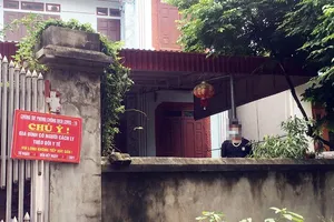 2 vợ chồng bị phạt 25 triệu vì nhiễm COVID-19 vẫn đi mua xe 