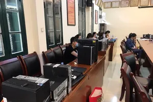 Thủ đoạn ‘khủng bố con nợ’ của đường dây cho vay qua app cực khủng