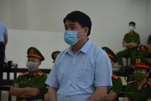 Cựu chủ tịch Hà Nội khai chỉ có 'quan hệ xã hội' với ông chủ công ty Nhật Cường