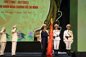 Lực lượng Cảnh sát Nhân dân được tặng thưởng Huân chương Hồ Chí Minh 