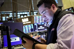 Mỹ cố đưa nền kinh tế hạ cánh mềm, tránh suy thoái