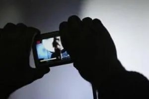 Đại gia bất động sản bị nhân tình tung ‘ảnh nóng’ để tống tiền hơn 13 tỉ đồng