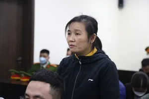 Tòa tuyên án các bị cáo trong đường dây vận chuyển hơn 30.000 tỉ đồng qua biên giới 