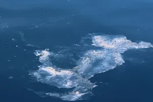 Thượng tướng Đỗ Bá Tỵ tới hiện trường Su-22 gặp nạn