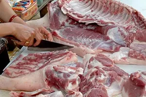 Nguy cơ bị thần kinh, mục xương khi ăn phải thịt lợn tiêm thuốc ngủ