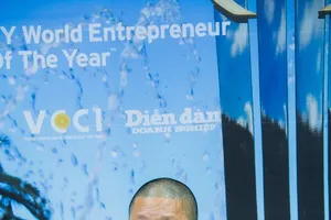 Chủ tịch Tôn Hoa Sen sẽ đại diện Việt Nam thi bản lĩnh doanh nhân thế giới