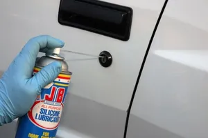 Các chi tiết nhỏ thường bị lãng quên khi bảo dưỡng xe ô tô 