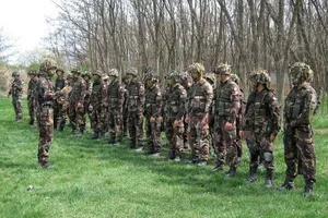 Hungary điều hàng nghìn quân đến biên giới chặn dòng người di cư