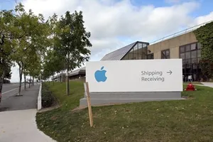 Apple sơ tán 4.000 nhân viên vì bị dọa đánh bom