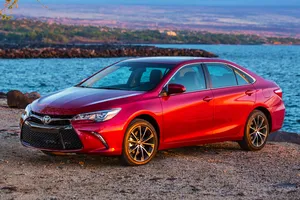 TOP 10 xe bán chạy nhất thế giới 2015