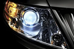 Tìm hiểu cách bảo dưỡng và chăm sóc đèn pha ô tô