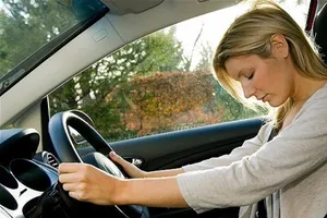 Kinh nghiệm lái xe không ngủ gật, tránh gây tai nạn