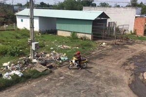 Xóa cảnh khổ cho khu dân cư Hòa Khánh Nam