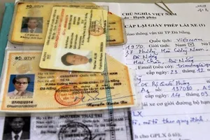 Lỗi tẩy xóa giấy phép lái xe, 5 năm mới được cấp lại