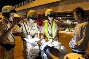 Không chấp hành hiệu lệnh của CSGT bị phạt thế nào?